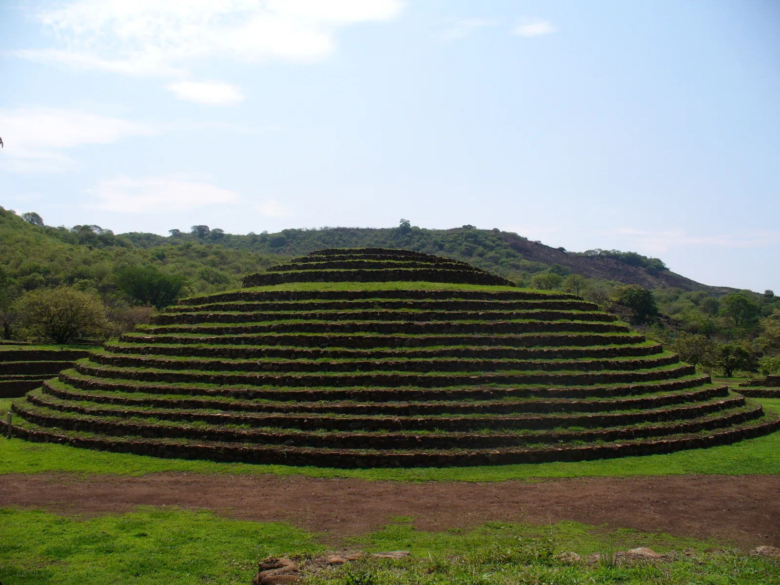 La pirámide circular escalonada de La Iguana, en Guachimontones.