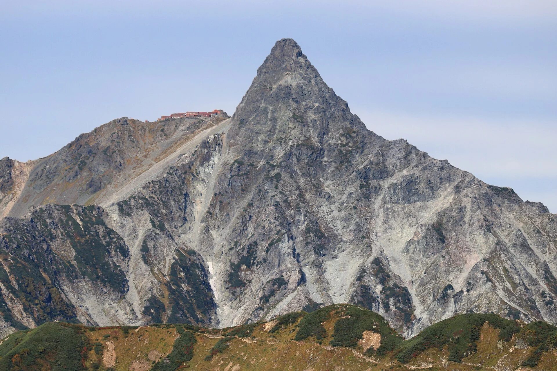 The distinctive spear-shaped summit of Mount Yari in the Hida Mountains.
