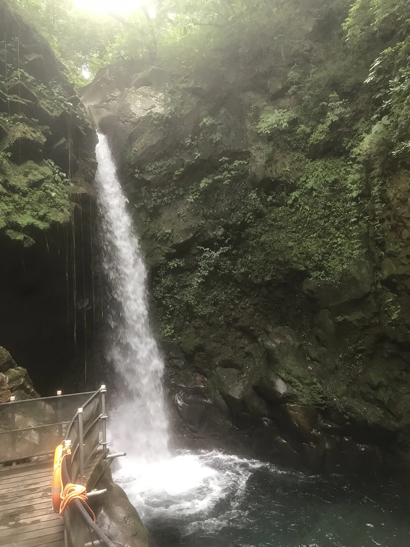 Oropéndola Waterfall in Rincón de la Vieja National Park.
